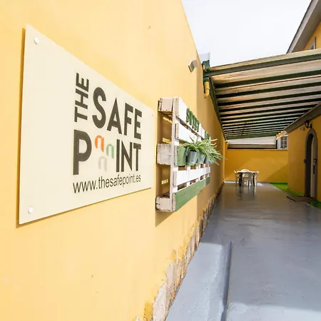 Casa vacanze The Safe Point Residential Castillo *